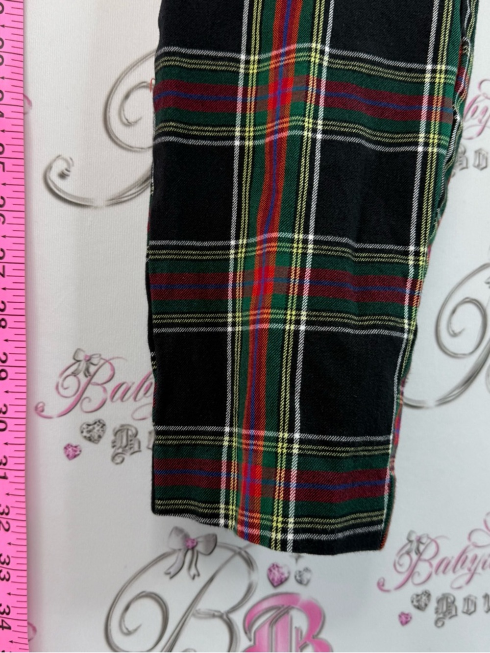 GAP Signature Skinny Ankle Trousers in with a Red, Green & Black pattern way Y2K - Picture 4 of 10